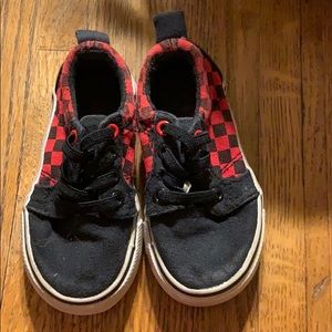 kids stringless shoes